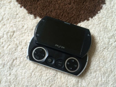 Playstation portabil PSP GO 16GB model N-1003 netestat foto