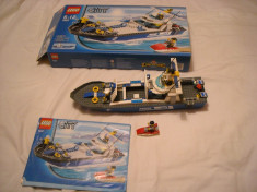 Lego city - 7287 - barca politiei foto