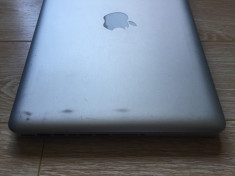 Apple MacBook Pro 2011 i5 2,4 4gb ram hdd 500 video 384mb 183 cicluri foto