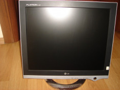 Monitor LCD LG FLATRON L1720P, de 17 inch foto