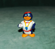 Figurina surpriza din ou Kinder surprise, pinguin arbitru, 1994, Ferrero foto