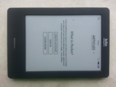 Ereader / e-reader Kobo Touch - asemanator Kindle Touch - are touchscreen , WiFi - usor si portabil - aproape nou foto