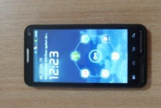 MOTOROLA XT 615 foto