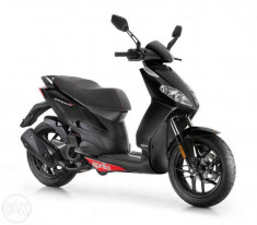 Vand scuter Aprilia Sportcity 4T 2010 50cc foto