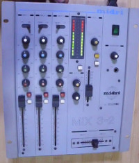 mixer audio DJ functional nu e chinezarie sau turcism e spaniol foto