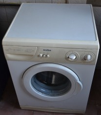 Masina de spalat rufe Arctic B 600 TA, Clasa A energetic, 13 programe, 5 kg, incarcare frontala foto