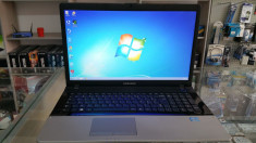 Laptop Notebook Samsung Intel i5 2,40 Ghz 4GB RAM NVIDIA GeForce GT 520MX 1GB RAM foto