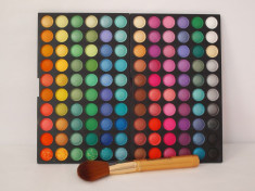 POZE REALE !! TRUSA 120 culori farduri ploape PROFESIONALE + 1 PENSULA MARE, trusa fard machiaj makeup make-up TR43-1 foto