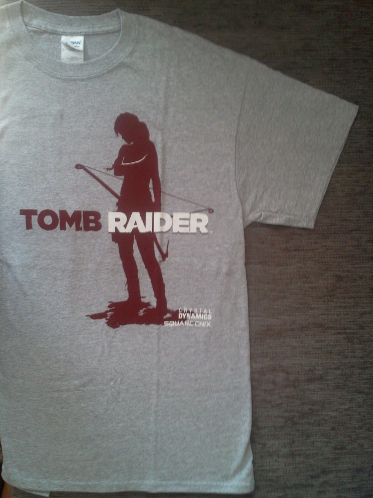 Tricou Tomb Raider | arhiva Okazii.ro