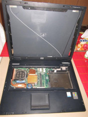 Carcasa completa HP Compaq NX6110 + placa de baza defecta foto