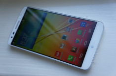 LG G2 32GB - varianta 32GB WHITE - Folosit in stare FOARTE-Buna - POZE Reale foto