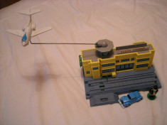 Tomy - Thomas and Friends - Trackmaster - Setul JEREMY at the SODOR AIRPORT foto