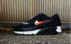 Adidasi Nike Air Max 90 Deluxe Black Ivory foto