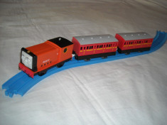 Tomy - Thomas and Friends - Trackmaster - Locomotiva motorizata (cu baterii) RUSTY foto