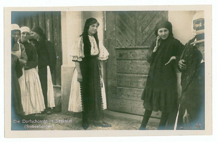2687 - SALISTE, Sibiu, ETHNIC women - old postcard, real PHOTO - unused