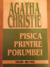 Pisica Printre Porumbei - Agatha Christie ,138683 foto