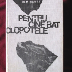 "PENTRU CINE BAT CLOPOTELE", Ernest Hemingway, 1968. Cartonata