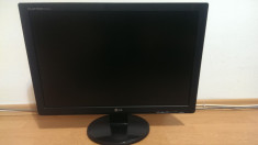 Monitor LG Flatron LCD 22 inch foto