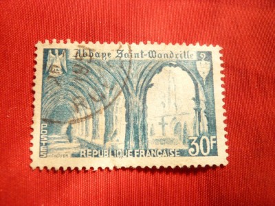 Serie-Biserica S. Mandrille 1951 Franta, albastru deschis, 1 val. stampilat foto