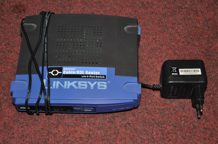 Linksys BEFSR41 - EtherFast Cable/DSL Router with 4-Port Switch
