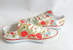 Tenesi/Tenisi 2016 Converse Dama Fete Ieftini Flori Floricele/Model Floral 40 foto