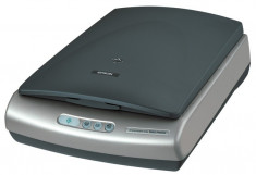 Scanner Epson Perfection 1660 Photo, Flatbed, Color Matrix CCD, 12800 x 12800 dpi foto