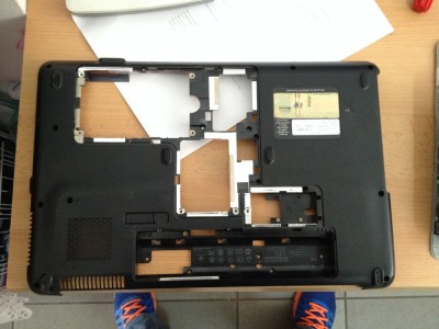 bottom case Compaq Cq61 A55.09 foto