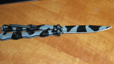 Cutit Butterfly-briceag fluture-balisong - foto