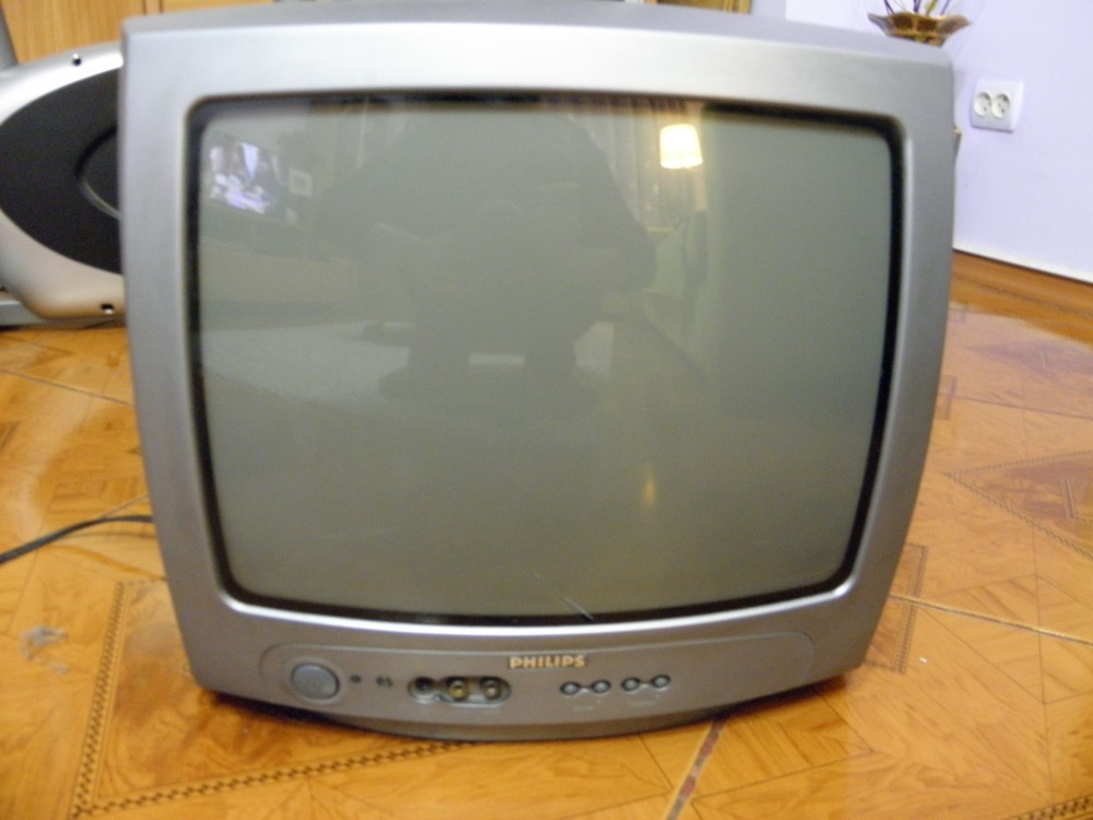 Televizor color Philips 14PT 1565 | arhiva Okazii.ro