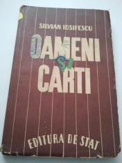 OAMENI SI CARTI - SILVIAN IOSIFESCU { EDITIE PRINCEPS 1946 } ( 1026 ) foto