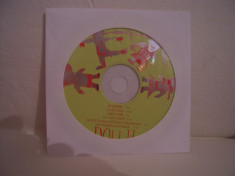 Vand cd audio Dolly, original, fara coperti foto