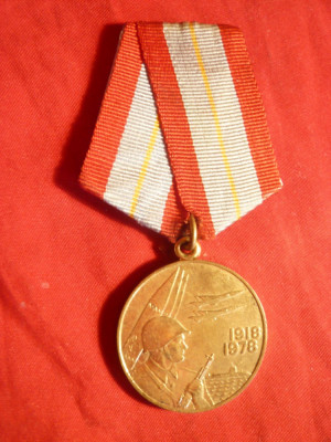 Medalie - 60 Ani Armata URSS 1978 foto