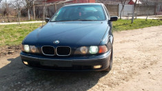 Dezmembrez BMW E39 523i foto