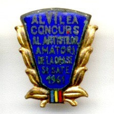 INSIGNA RPR AL VI LEA CONCURS AL ARTISTILOR AMATORI DE LA ORASE SI SATE 1961