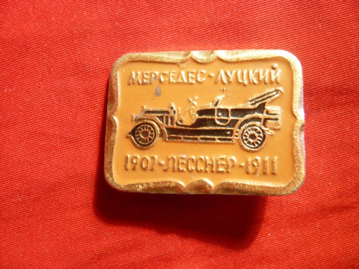 Insigna Automobil Mercedes , URSS , L= 2,8 cm , metal si email