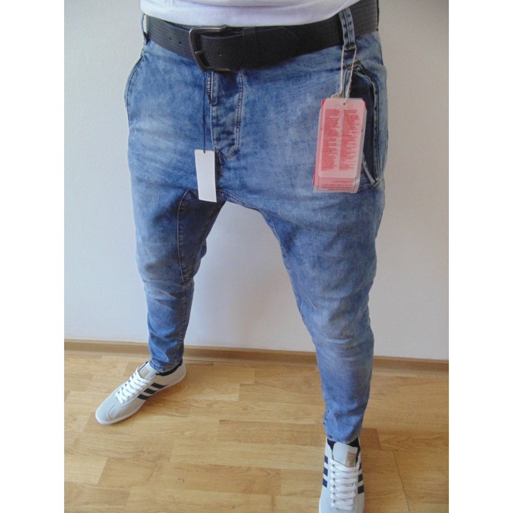 dsquala jeans