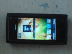 Vand telefon NOKIA X6-00 16G second hand, touchscreen nou, functioneaza perfect,bluetooth, wi-fi,stereo.In afara de carcasa arata ca nou! nou foto