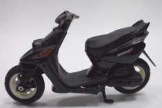 MOTOCICLETA-SCARA 1/18- SCUTER-YAMAHA ROCKET++2999 LICITATII !! foto