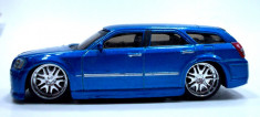 MAISTO-SCARA 1/64-DIVERSI PRODUCATORI -DODGE MAGNUM -+2999 LICITATII !! foto