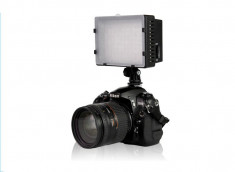 Lampa foto - video cu Led model CN-160 cu picior si 2 fete foto