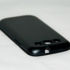 Toc silicon Cocktail Samsung I9300 Galaxy S III NEGRU