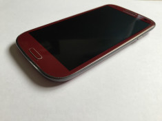 Samsung Galaxy S3 i9300 Red Rosu in Stare F Buna Neverlocked Okazie ! foto