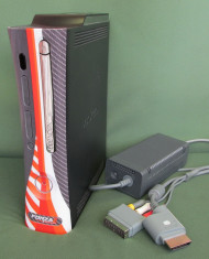 Consola XBOX 360 HDMI, editia Forza Motorsport 2, HDD 120 GB foto