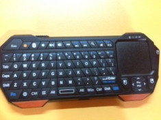 Mini tastatura cu touchpad , bluetooth ,fara modul usb foto
