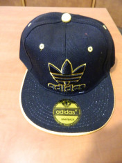 MEGA REDUCERE!!!SAPCA FULL CAP ADIDAS 2015 SUPER PRET! REGLABILA!-BRANDUITE SI INTERIOR !!!!POZE REALE!!!! foto