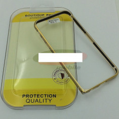 Bumper aluminiu iPhone 6 auriu
