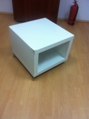Masa cafea cu rotile alba Ikea foto