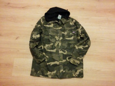 Jacheta CAMO print Dickies, size M, doar probata in magazin. foto