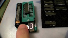 TESTER IC / TESTER CIRCUITE INTEGRATE LOGICE foto