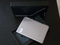 LENOVO YOGA 13 INTEL I7 foto